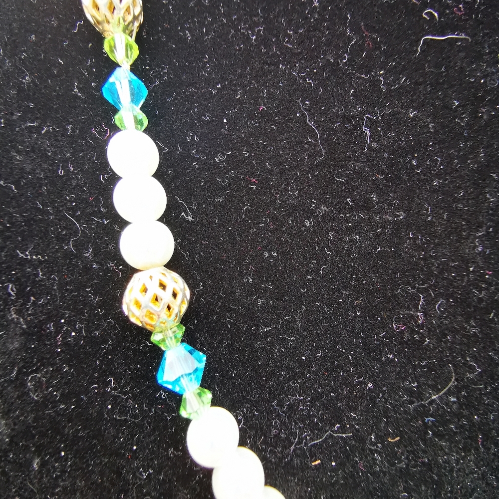 Unique Turquoise Fabric Shell Necklace - Picture 4 of 16